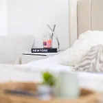 度假居 Cliffton House, Sleeps 5, Parking,netflix, Wifi, Only 6 Min To 利兹