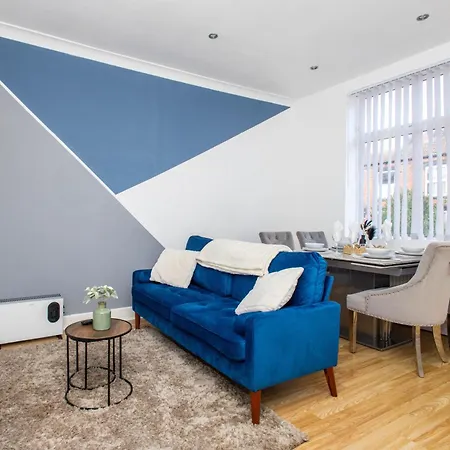 Cliffton House, Sleeps 5, Parking,netflix, Wifi, Only 6 Min To Leeds (West Yorkshire)