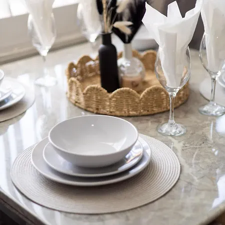 Feriehus Cliffton House, Sleeps 5, Parking,netflix, Wifi, Only 6 Min To Leeds (West Yorkshire)