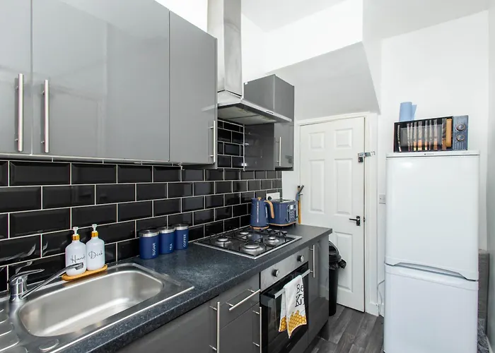 Cliffton House, Sleeps 5, Parking,netflix, Wifi, Only 6 Min To 利兹