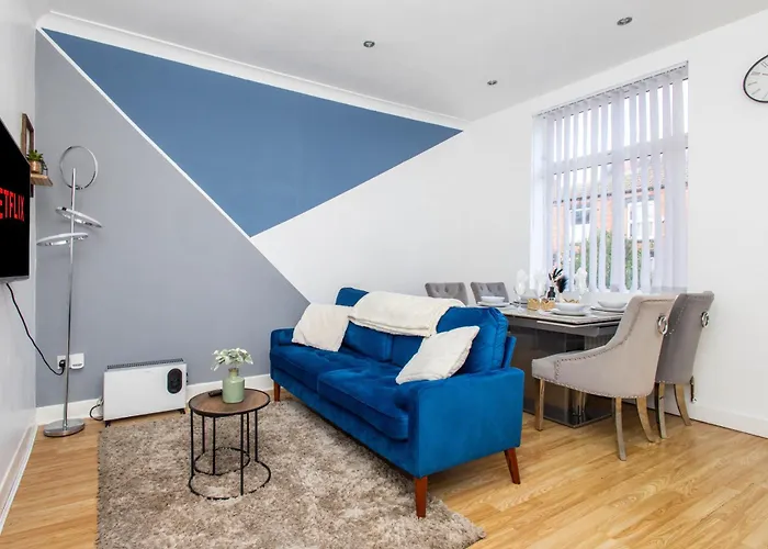Cliffton House, Sleeps 5, Parking,netflix, Wifi, Only 6 Min To Leeds (West Yorkshire)